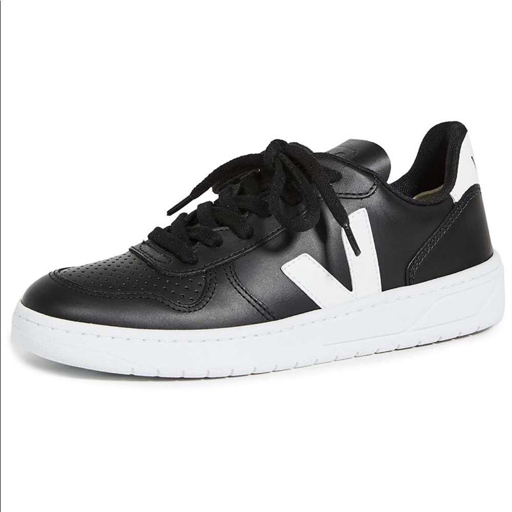 ISO - Black Veja